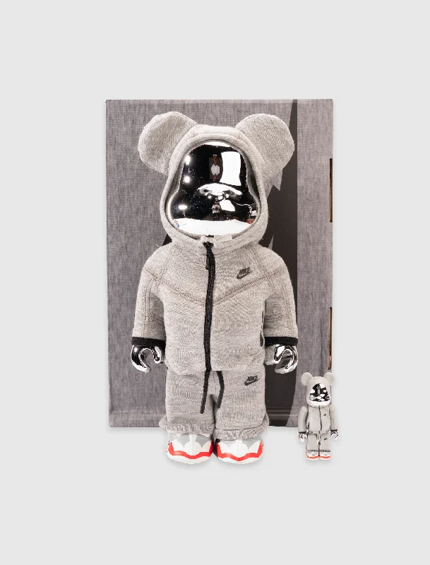 Fashionable Items BE@RBRICK NIKE TECH