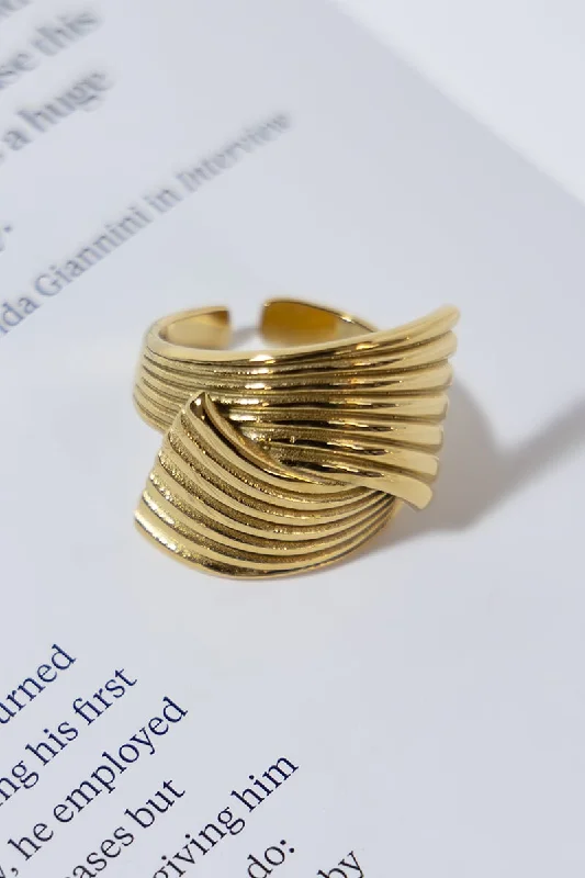 Avant-garde trend GOLD PLATED HYPERBOLIC RING