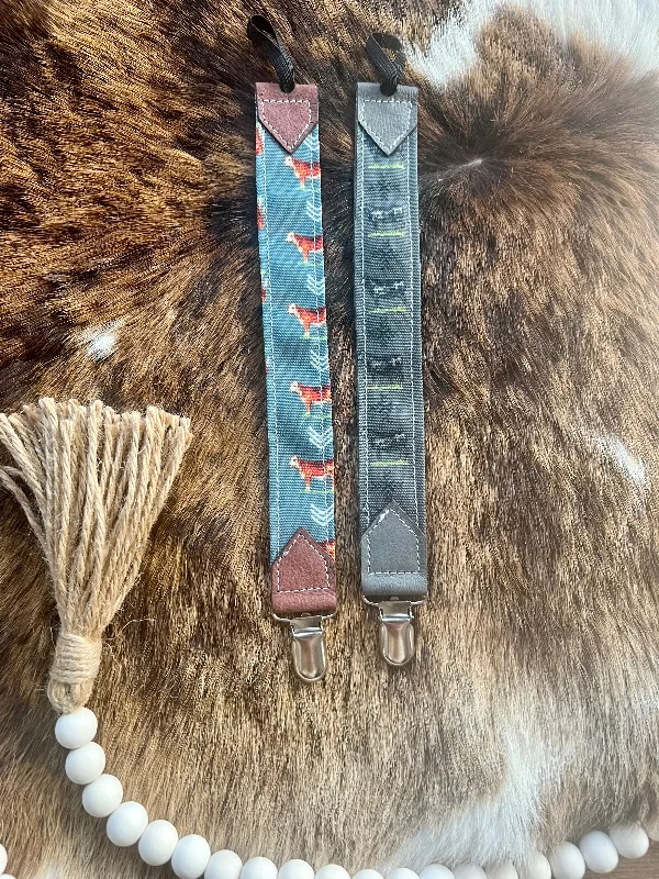 Minimalism Cow Paci Clip