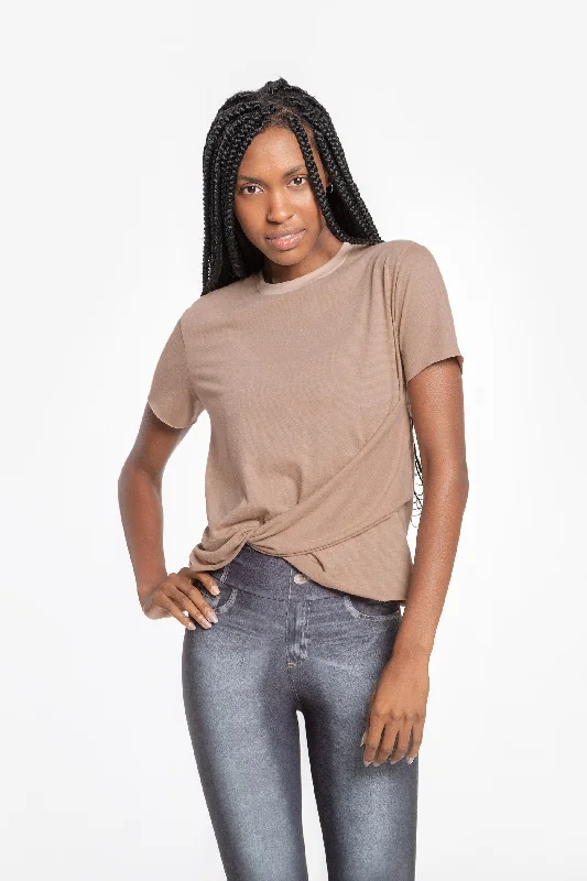 Sports outdoor style Infinit Twist Blouse