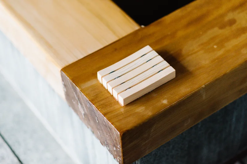 Relaxed Wear KISO | Hinoki Cypress Soap Dish