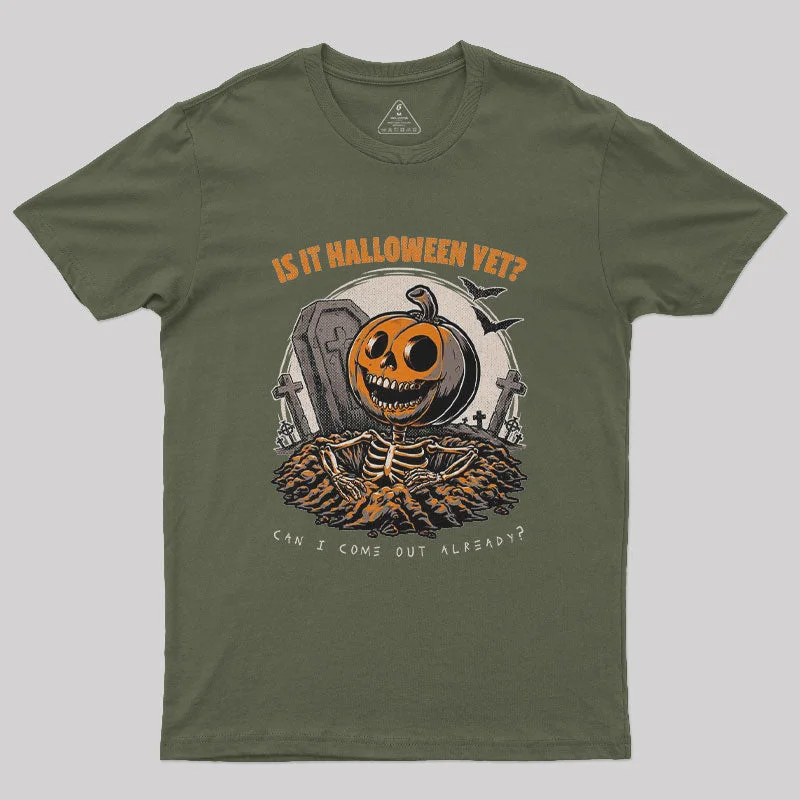 Classic Halloween Yet Geek T-Shirt