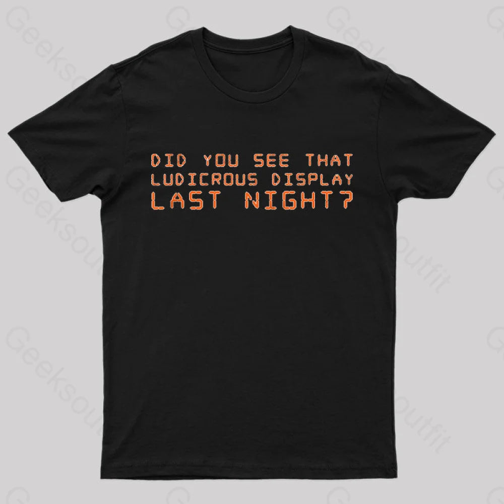 Casual Chic Crowd Game IT Crowd T-Shirt