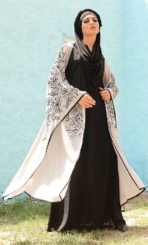 Design Trend Urban Classic Embroidered Abaya