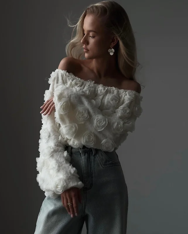 British Style Romantic Rose-Appliqué Puff-Sleeved Blouse