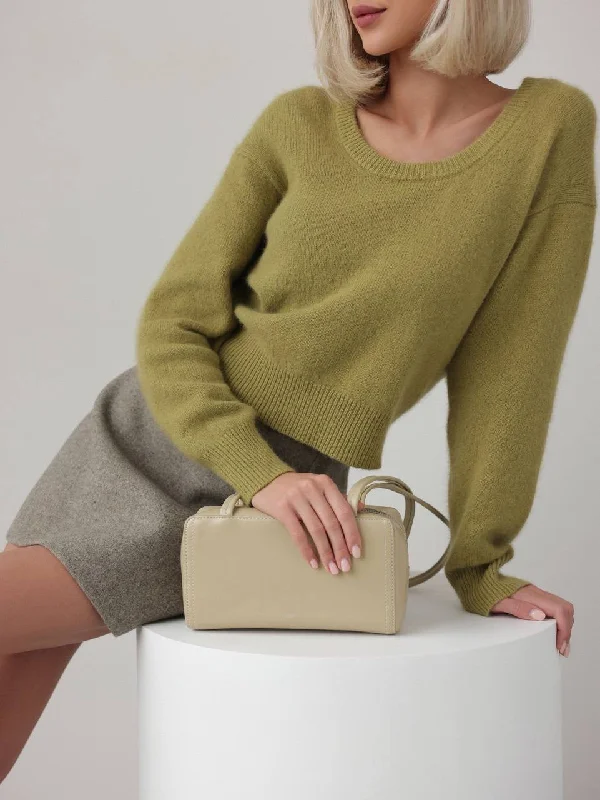 Elegant Classic Olive Green Wool Sweater
