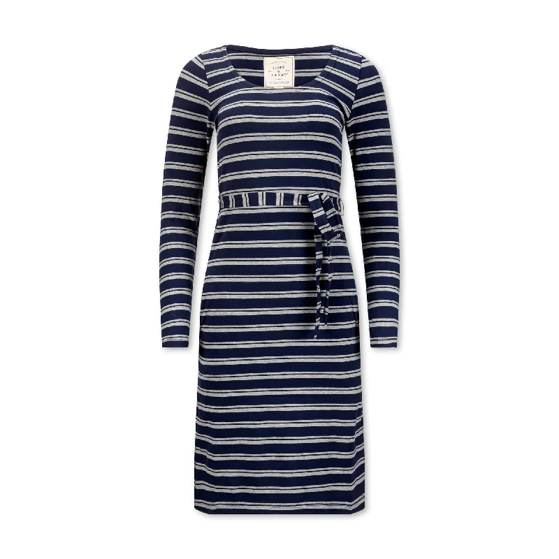 European And American Style Scoop Neck Knit Dress