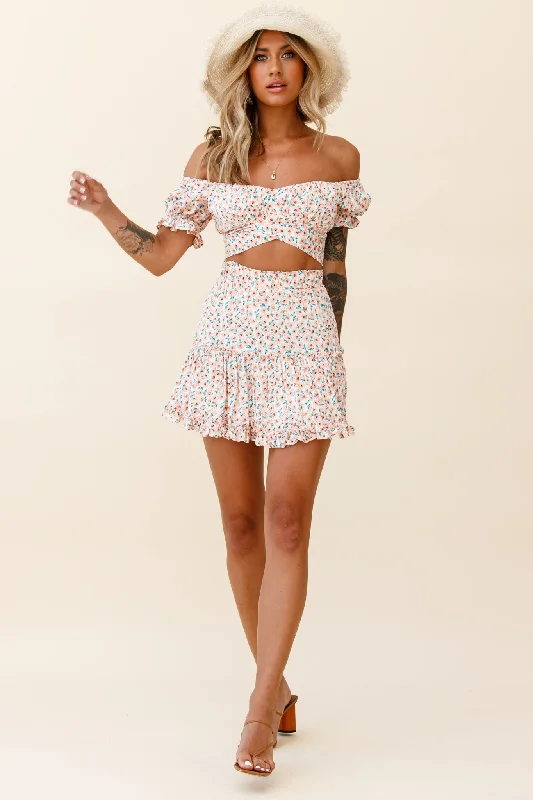 Simple Solid Color Alexi Frill Trim Mini Skirt Floral Print Pink