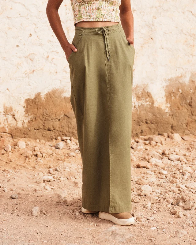 Effortless Elegance Iconic Land Midi Skirt - Oil Green