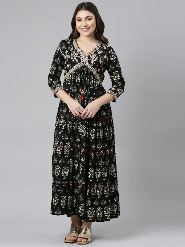 Elegant Style Neeru's Black Straight Casual Printed Dress