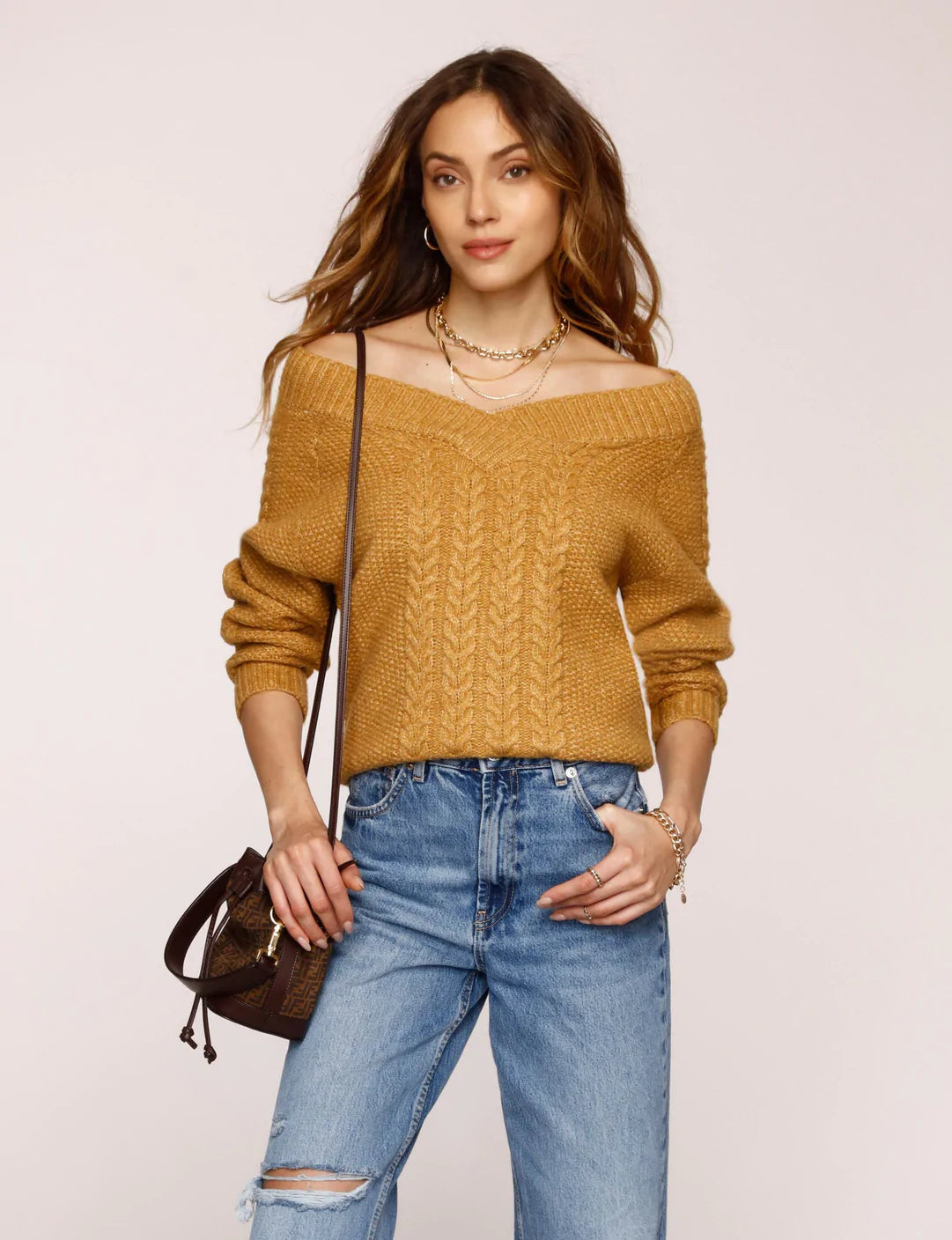 Classic And Versatile Tomie Sweater