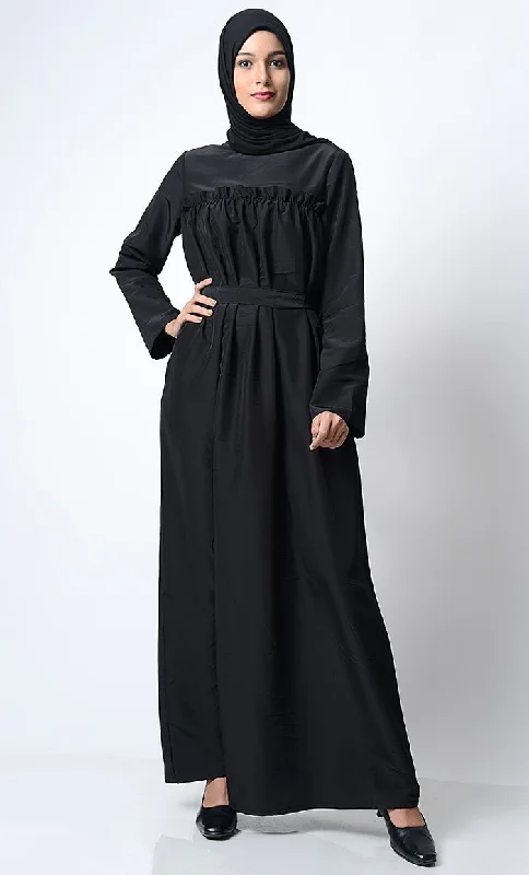 Noble And Elegant Classic Everyday Wear Abaya-Black