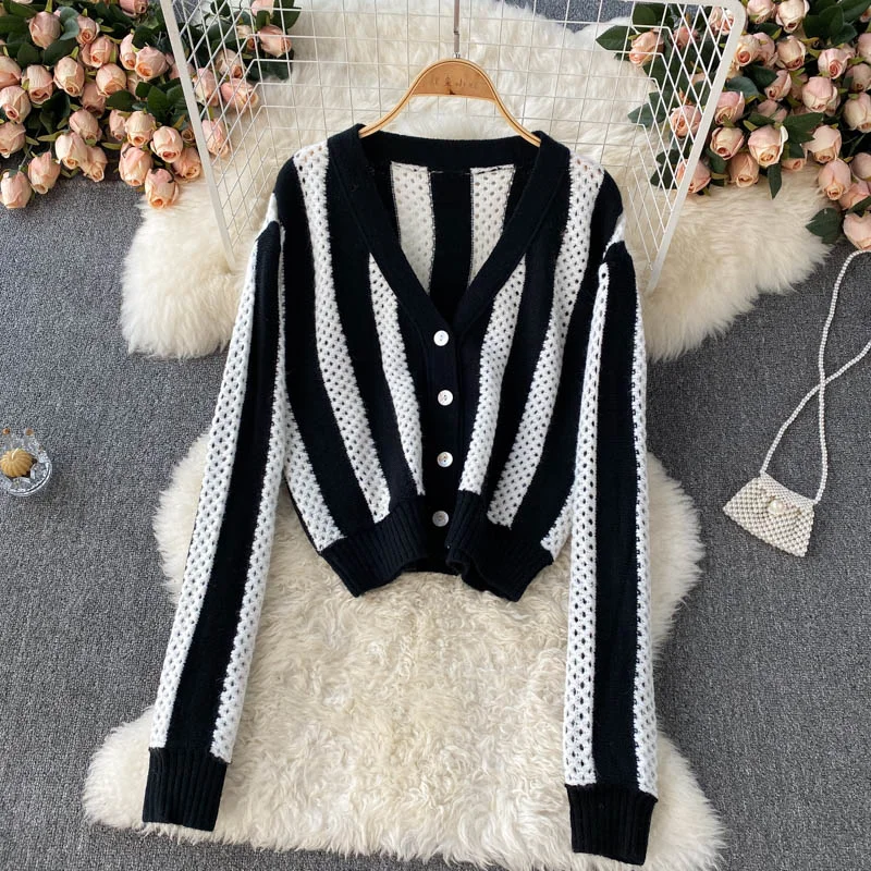 Luxury Fashion Simple striped long-sleeved short cardigan sweater  008