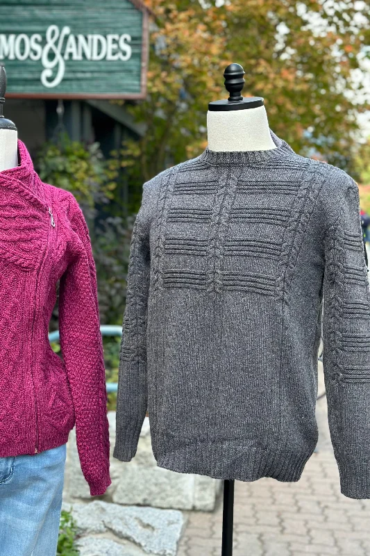 Trendy And Casual Irish - Cable Crewneck - Charcoal