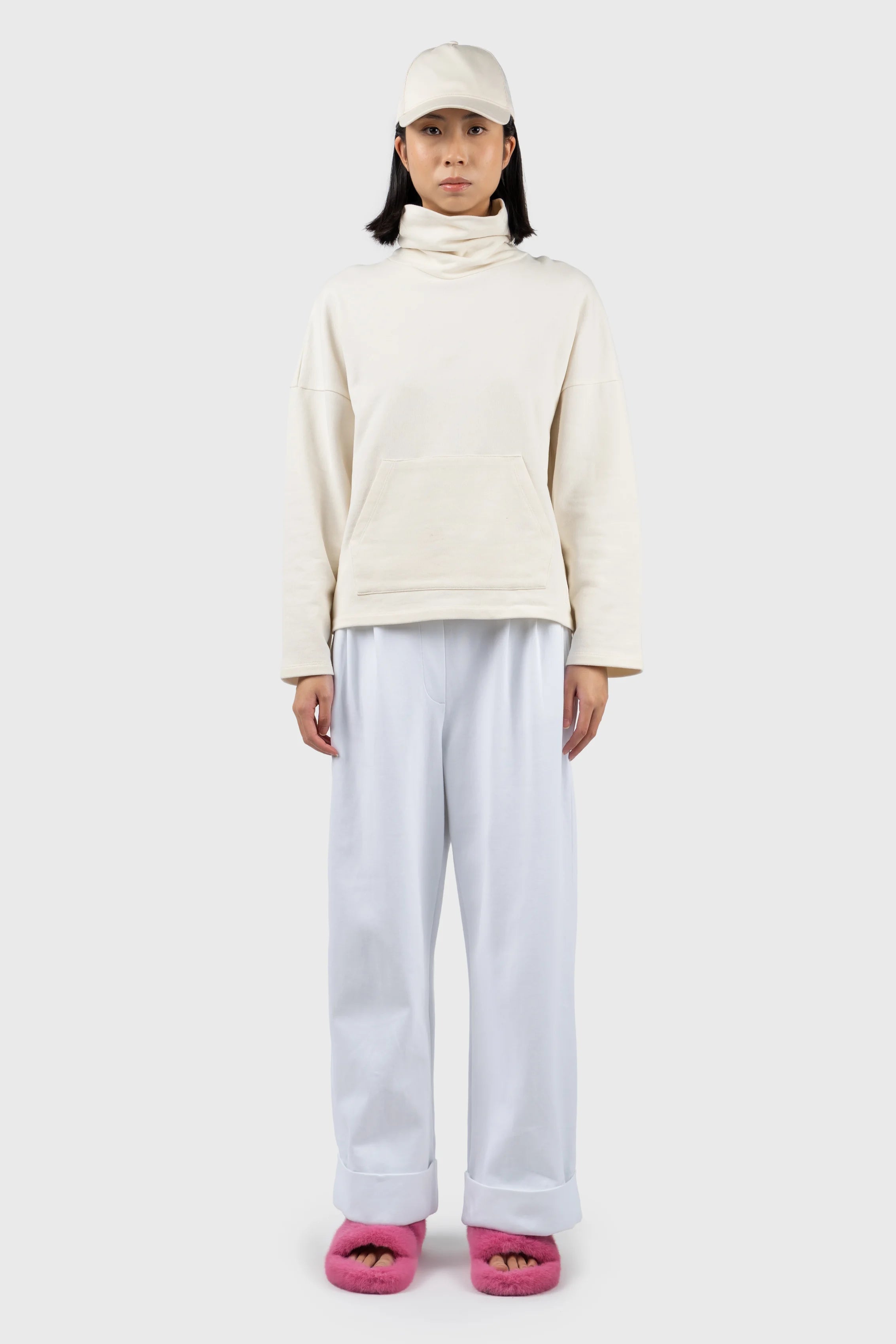 Elegant And Simple Funnel Neck Sweatshirt with dropped shoulder