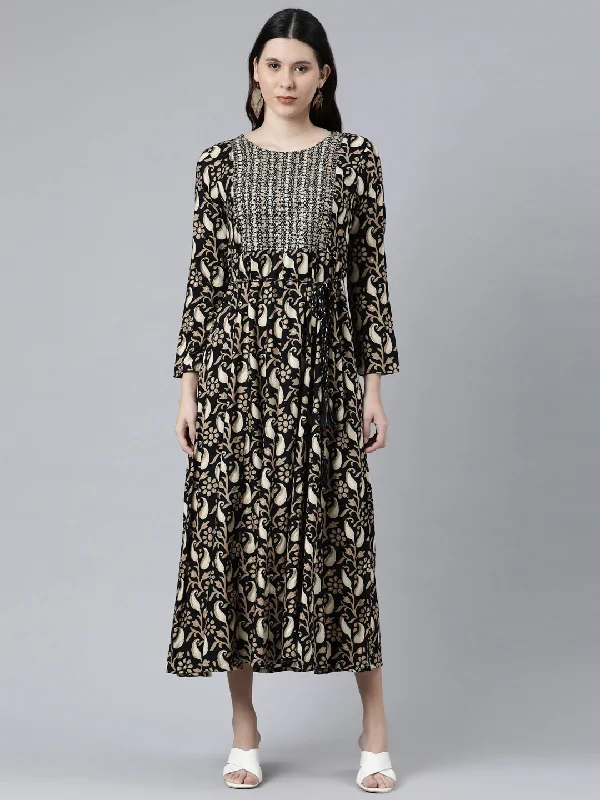 Casual Street Neeru's Women Black Ethnic Motifs Printed Anarkali Kurta