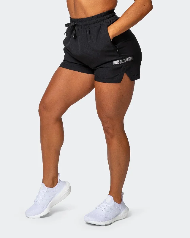 Fashionable and casual WOMENS ELEVATE ACTIVE SHORTS Black