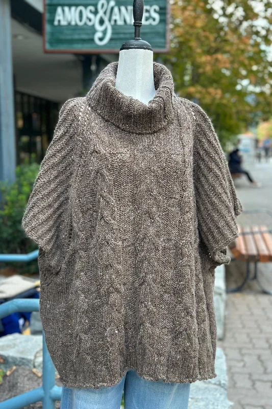 Exclusive Customization Aran - Cable Poncho - Latte