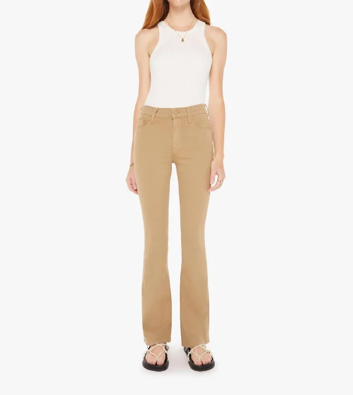 Thin Design The Weekender Sneak Mid Rise Jeans In Prairie Sand