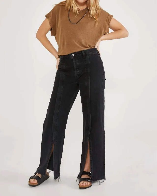 Multifunctional Style Astrid Split Leg Pant In Black Rock