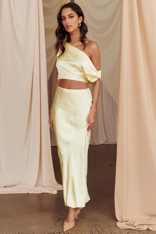 Design Must-have Alivya Satin Maxi Skirt Butter