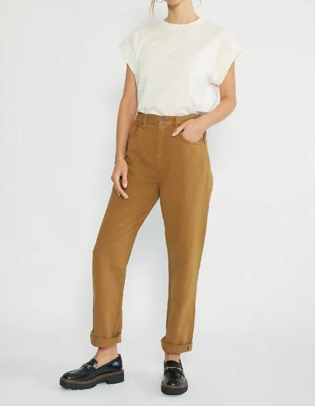 Breathable Design Bryce Pinch Waist Boyfriend Pant In Tapenade