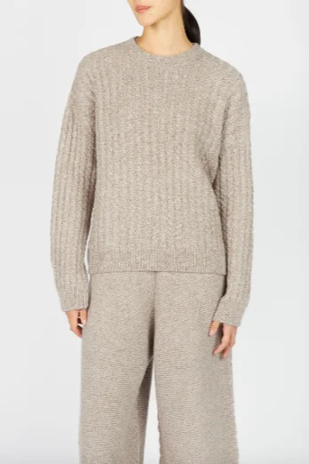 Trendy Traveler Irish - Corbin Cable Crew Neck - Eggshell