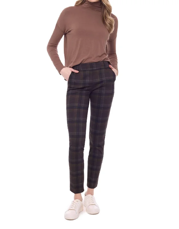 Leisure Travel Bonnie Pants In Kodiak
