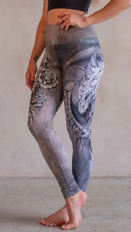 Luxury Temperament Dagger Mashup - Athleisure Leggings