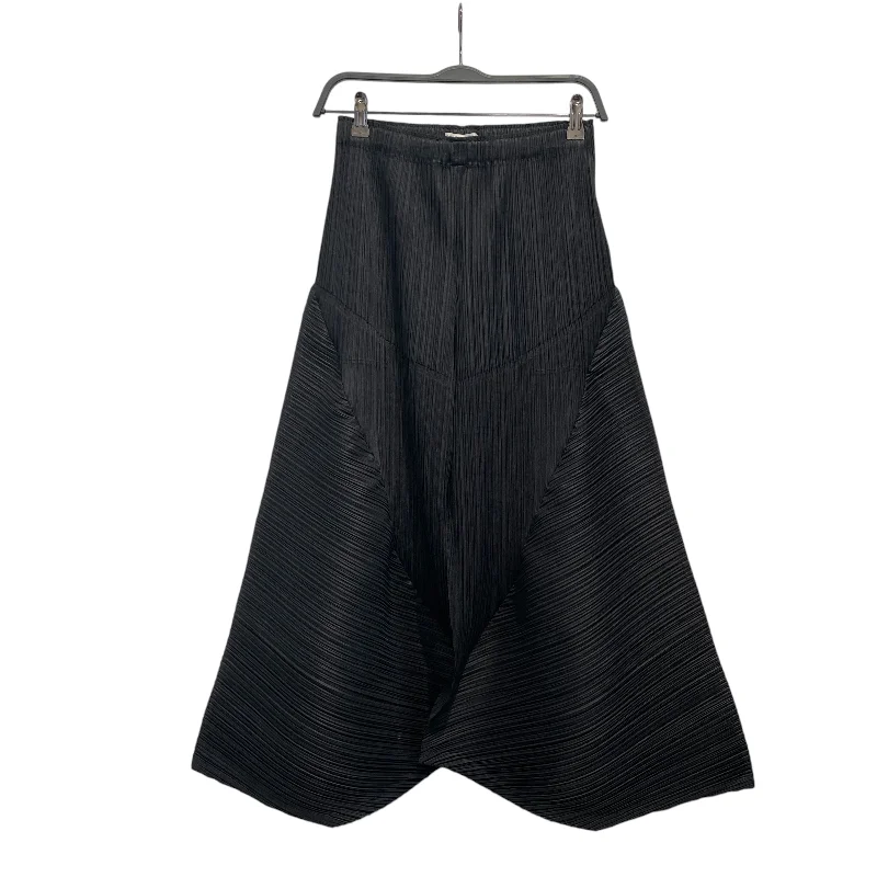 Comfortable Design PLEATS PLEASE ISSEY MIYAKE/Bottoms/2/Polyester/BLK/Thicker Bottom Pants PP36JF385