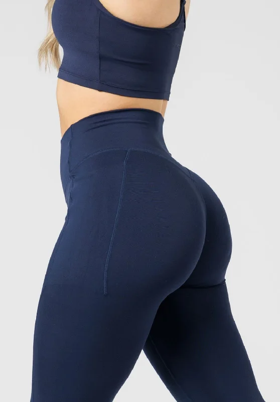 Comfortable Looks Reluna Empower Sculptseam® Pocket Legging Ink