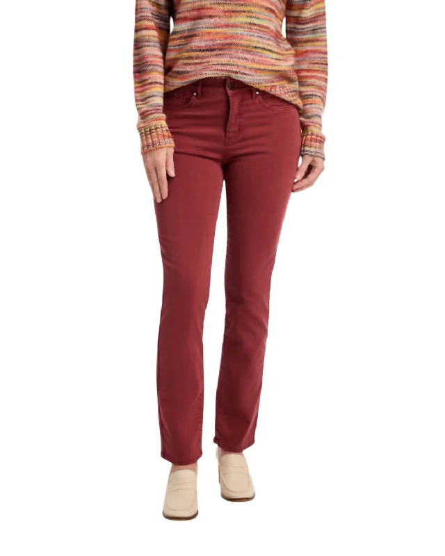 Extra long version Straight Leg In Rust Red