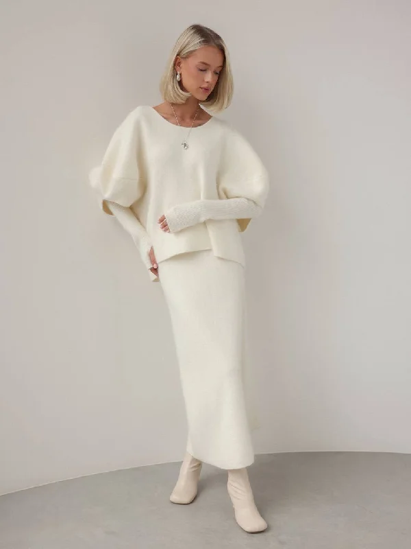 Cozy Fit Wear Elegant Ivory Wool Midi Skirt