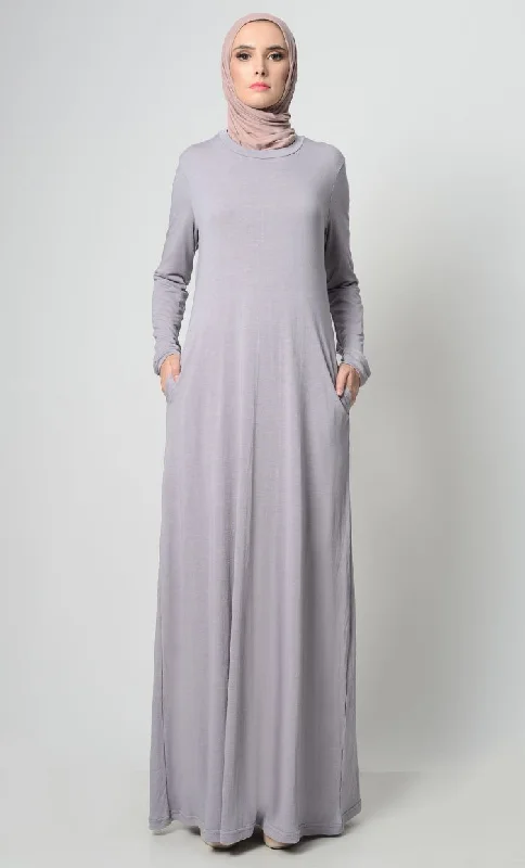 Elegant And Noble Simple Tee-Shirt Style Abaya